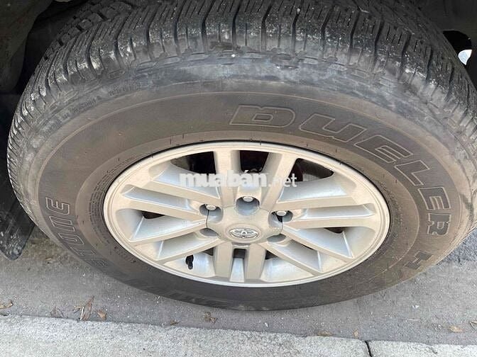 Toyota Fortuner 2014 2.7V 4x2 - 95000 km