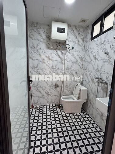 Nguyễn Lân -42m sổ -gần ô tô , ngõ thoáng ,mặt tiền 7m