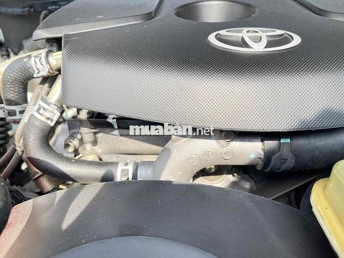 Toyota Fortuner 2019 2.4G 4x2 MT - 82000 km