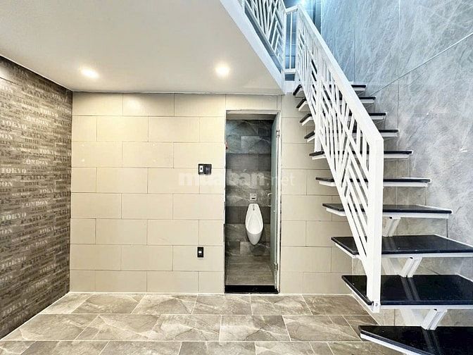 Biệt thự mini góc 2 mặt tiền vừa hoàn thiện, 5.3m X 13.5m, 1 lầu, 3pn