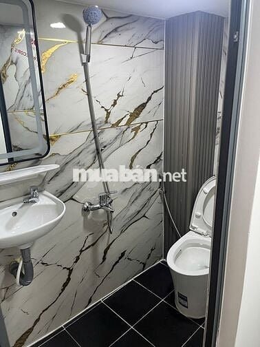 NHÀ NGAY BÙI VIỆN 6 TẦNG -3PN 4WC- CHỈ NHỈNH 4X TỶ