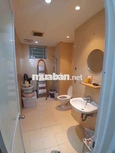 Bán Chung cư C14 Bắc Hà Tố Hữu 132m, 3 ngủ 3wc có 2 ban công view đẹp