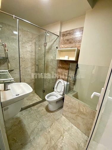 Gia đình chuyển lên CC cần bán căn nhà ngõ 86 Trần Duy Hưng,34m2x5tang