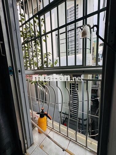 Chính chủ bán nhà Q1 3 tầng SHR hoa hồng 1%