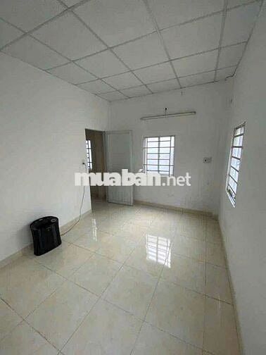 Cho thuê nhà 2pn2wc Chu Văn An phường 12 bình thạnh