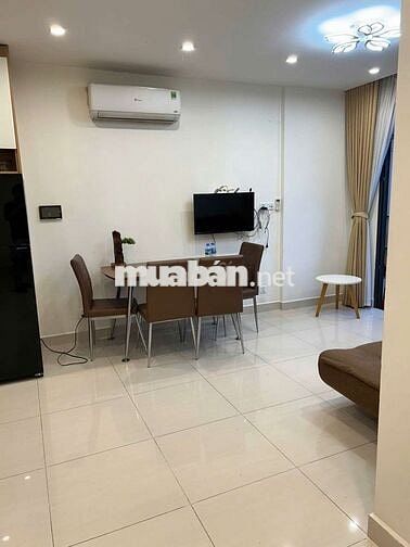 BÁN CĂN 1n+1 S202 TẦNG TRUNG, HƯỚNG ĐÔNG NAM, FULL NỘI THẤT ĐẸP SẴN SỔ