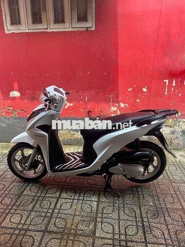 KẸT TIỀN MÌNH CẦN BÁN CHIẾC XE VISION 2017