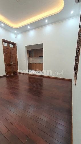 Bán nhà trong biệt thự 48 và 50 phố Hàng Chuối, HBT