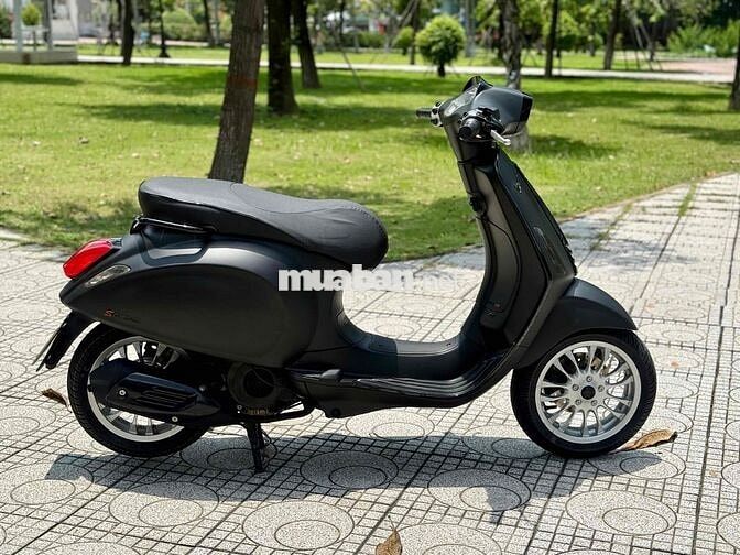 Vespa primavera up iget đèn led chính  chủ