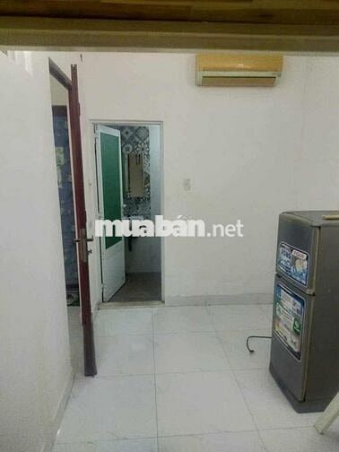 Cho thuê phòng trọ mặt tiền Trần Quý Cáp