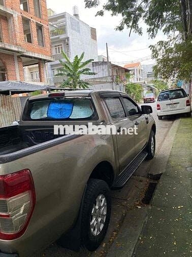 Ford Ranger 2015 XLS 2.2L 4x2 AT - 150000 km
