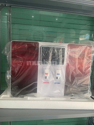Thanh lý máy lọc nước Ro treo tường,để bàn mới 100%