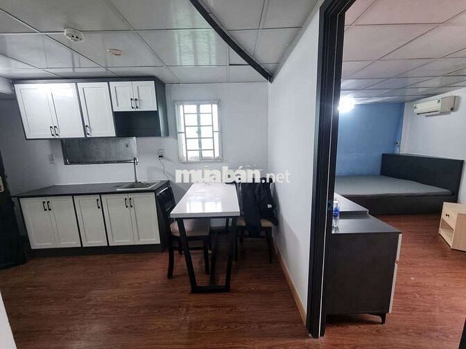 căn hộ full nội thất 40m2 có 1pn riêng ban công , thang máy