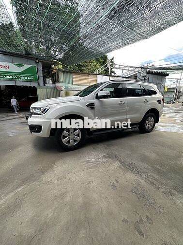 Cần bán ford Everet