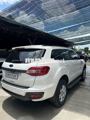 Cần bán ford Everet