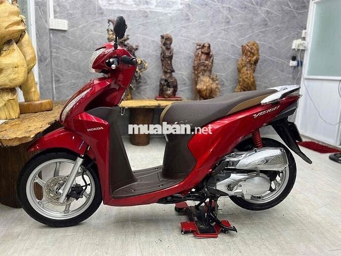 👉Vision 2015 biển SG dàn áo liền lạc, máy móc êm
