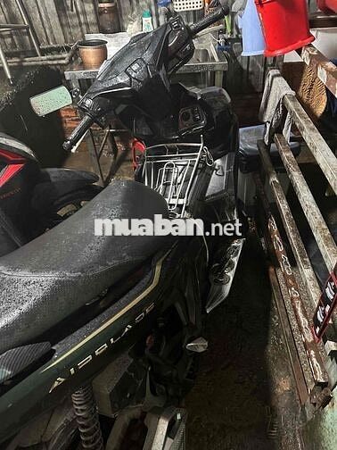 xe AB cần bán mua mới tinh trong hãng zin 100%
