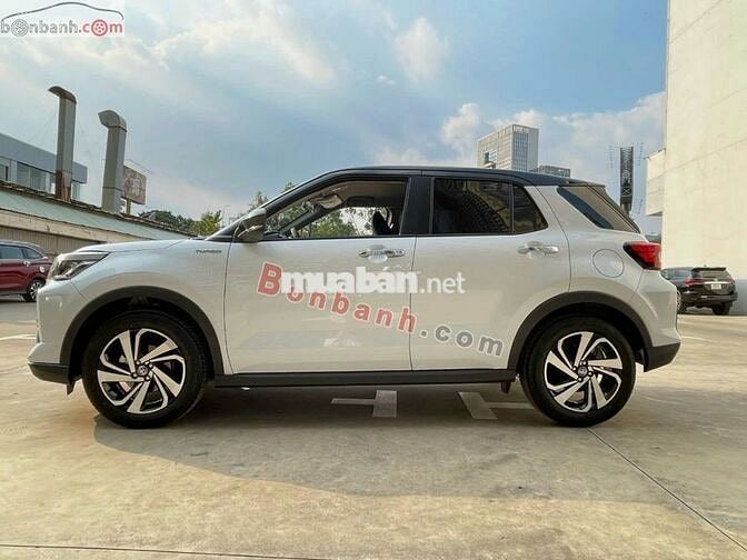 Toyota Raize 1.0 CVT