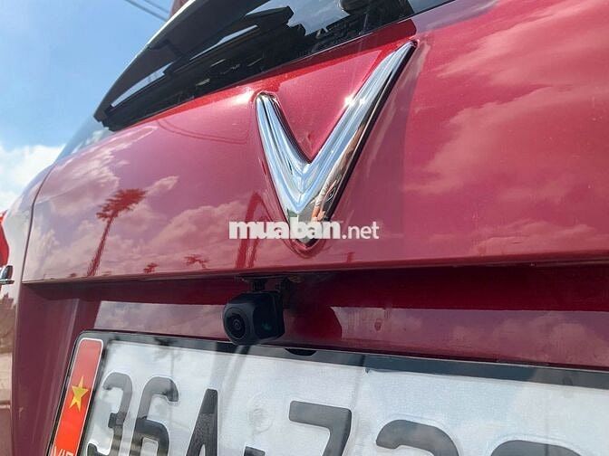 VinFast Fadil base AT1.4 2022  - 37000 km màu đỏ