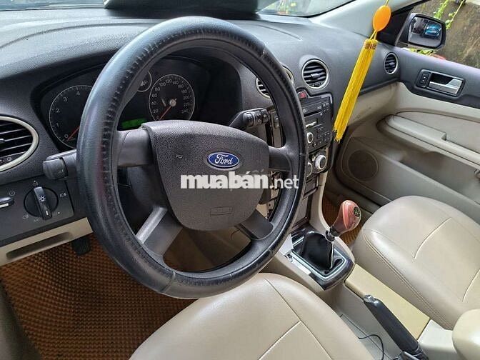 Fordcus 2006 số sàn