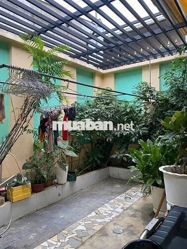 BÁN NHÀ HOÀN CÔNG TRUNG TÂM PHẠM PHÚ THỨ BẢO LỘC DT: 7.5MX30M FULL THỔ