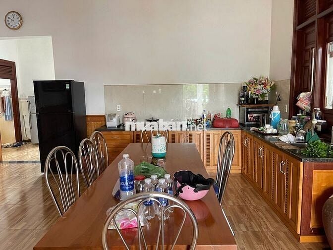NHÀ BIỆT THỰ KHU LÊ PHỤNG HIỂU - BẢO LỘC - 13X41M SẴN 233M2 THỔ CƯ