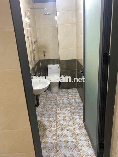Nhà mặt tiền Phạm Văn Cội cho thuê gần chợ siêu thị