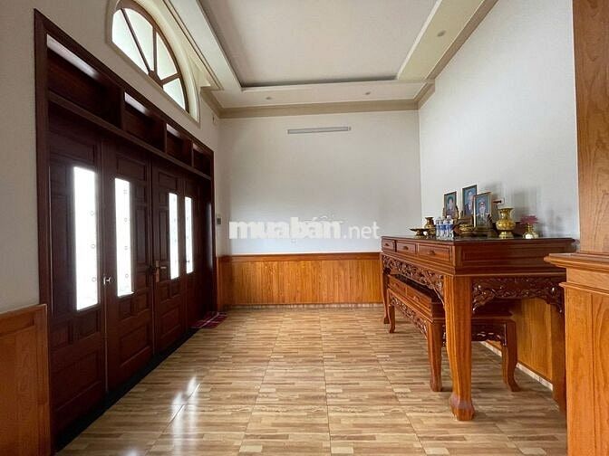 NHÀ BIỆT THỰ KHU LÊ PHỤNG HIỂU - BẢO LỘC - 13X41M SẴN 233M2 THỔ CƯ