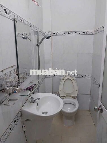 Nhà đẹp hẻm 4m 1/ đường số 3 p9 gv. 3.6x12m 2pn 2wc. Gần CV Làng Hoa