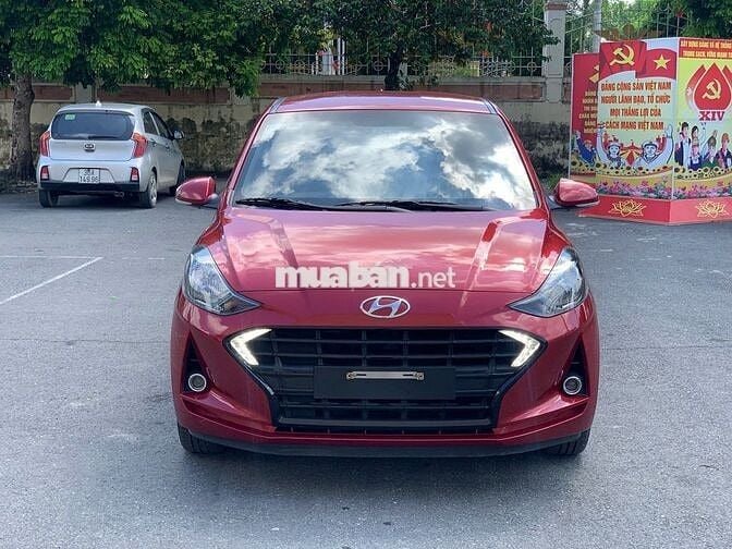 Hyundai Grand i10 2023 1.2 AT - 45000 km màu đỏ
