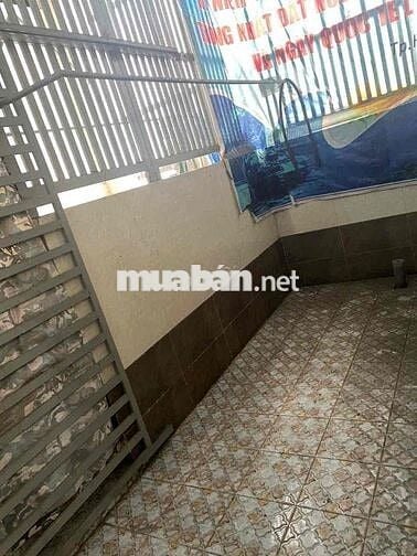 Nhà mặt tiền Phạm Văn Cội cho thuê gần chợ siêu thị