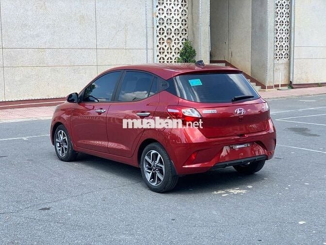 Hyundai Grand i10 2023 1.2 AT - 45000 km màu đỏ