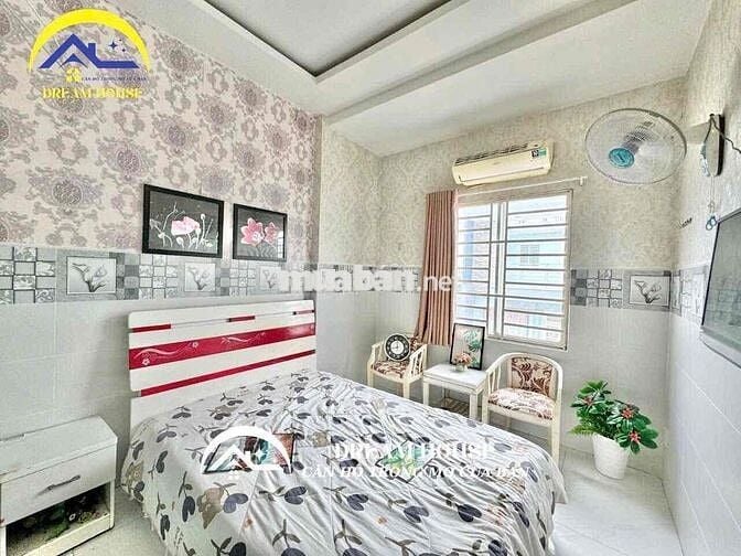 STUDIO CỬA SỔ TRỜI GIÁ SIÊU RẺ GẦN AEON TÂN PHÚ-ĐẠI HỌC CÔNG THƯƠNG