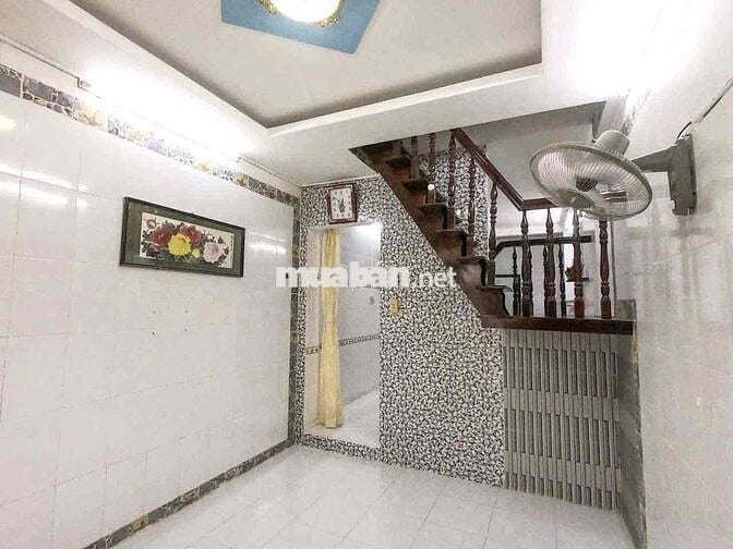 💎 💎 💎 TRỆT LẦU 3❌10M CÓ 2PN 2WC SẴN MÁY LẠNH GIÁ CHỈ 8 TRIỆU
