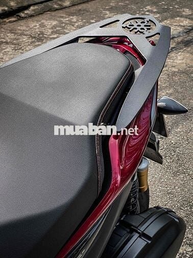 cần bán Yamaha NVX155 V2 có nhận giao lưu xe.