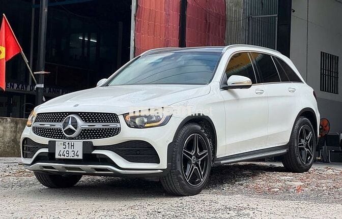GLC 2020 300 TRÙM MỀN 11,400 km CHECK SAI TẶNG XE