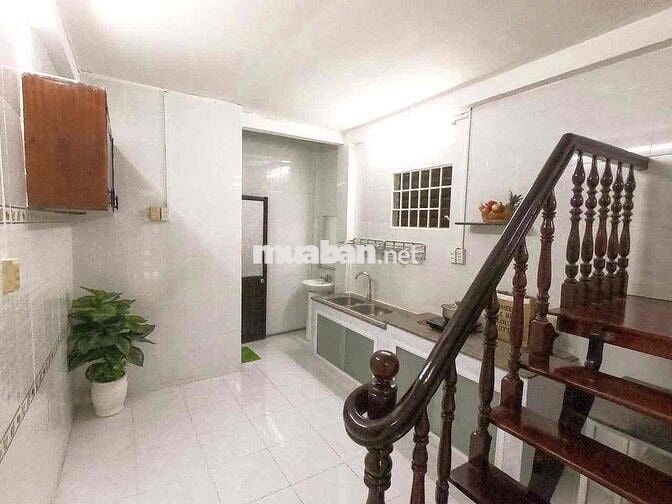 💎 💎 💎 TRỆT LẦU 3❌10M CÓ 2PN 2WC SẴN MÁY LẠNH GIÁ CHỈ 8 TRIỆU