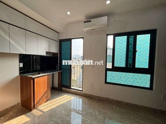 TRỐNG PHÒNG 2 GIƯỜNG FULL NỘI THẤT TẠI GIÁP NHẤT NGÃ TƯ SỞ LÁNG