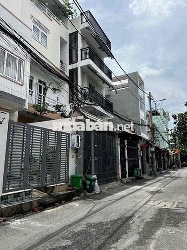 bán gấp lô đất đường nhựa 5m ngay đường số 11 Trường Thọ. DT 84,4m2
