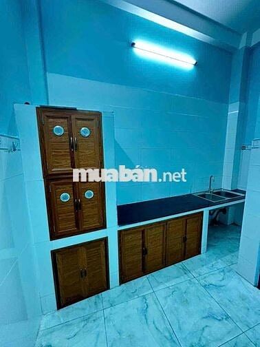 Nhà(4x12m) Ao Đôi 1Lầu sân thượng 2PN 2VS hẻm xe hơi