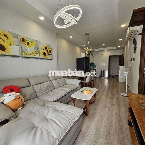 BÁN CĂN PEGASUITE1 - 2PN 2WC ( 75m2) -Nội thất cực đẹp, bancol thoáng