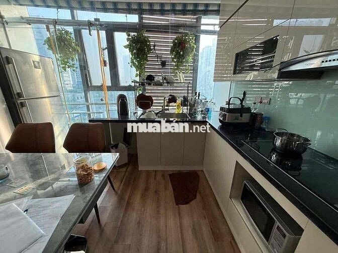 Chính chủ bán căn hộ 80m2 chung cư cao cấp phố Nguỵ Như Kon Tum 7,15 t