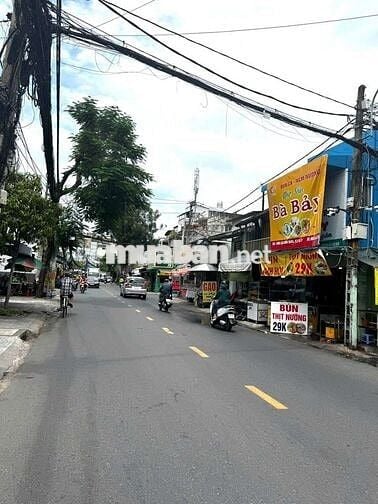 Nhà Mặt Tiền LẠC LONG QUÂN p3 ,q11 , Gần Đầm sen