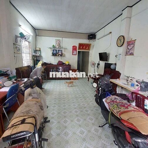 Nhà 5x21 ,hẻm 1xet thông ôtô tới cửa gần coopmat Phan Văn Hớn