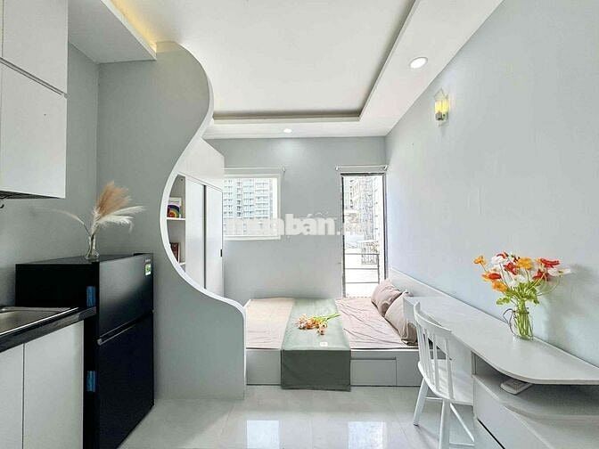 Cho Thuê Studio Bancol Thang Máy Gần NowZone ngay Nguyễn Văn Cừ Quận 1