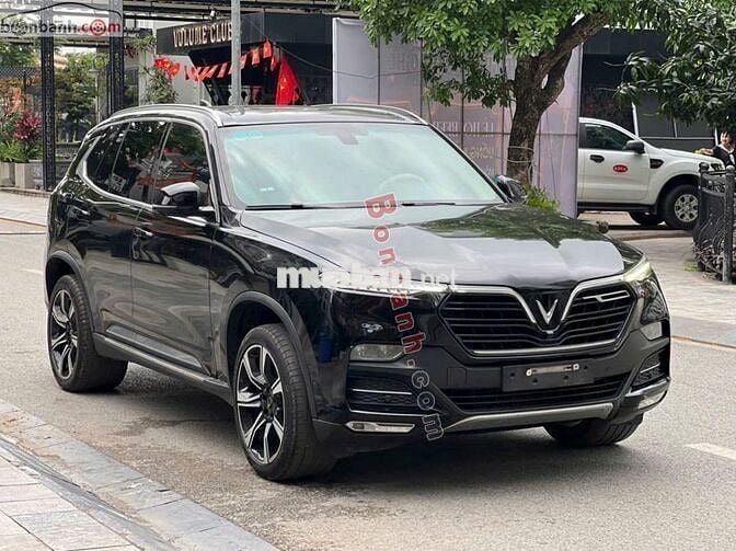 vinfast lux SA 2022 bản premium