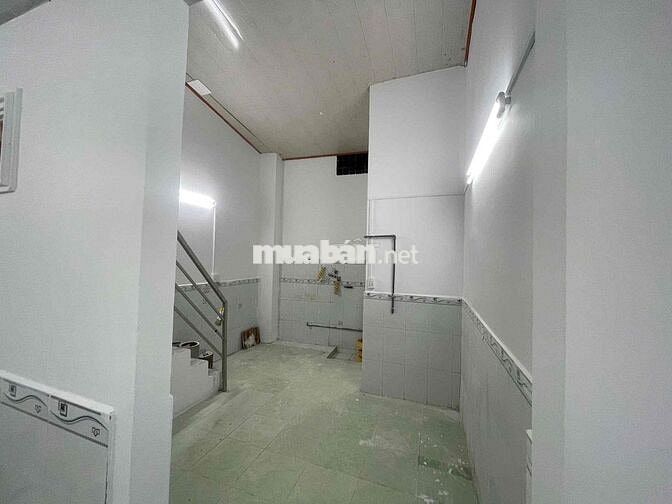 Cho thuê nhà 1 lầu 58/19 Thạch Lam, có Máy Lạnh nhà mới 6.5trieu