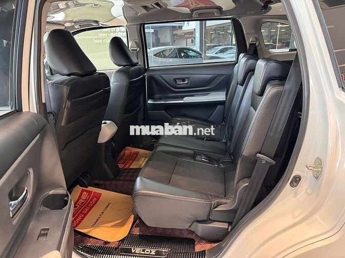 Toyota Veloz Cross 2023  - 79000 km