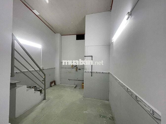 Cho thuê nhà 1 lầu 58/19 Thạch Lam, có Máy Lạnh nhà mới 6.5trieu