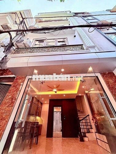 Tôi cần bán căn nhà Phố VĂN CHƯƠNG 40m 6tẩng xây mới thang máy hơn 9ty